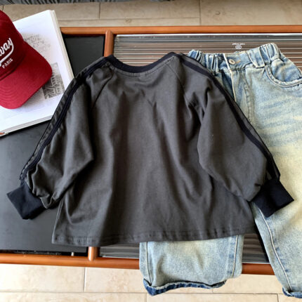 Children's autumn versatile T-shirt top round neck pullover - Image 4