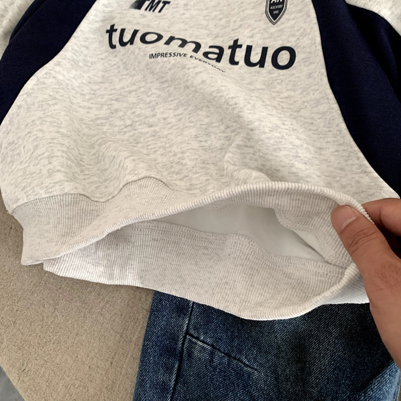 Children's long sleeved shirt versatile for baby girls