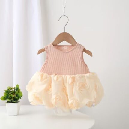 Cute Baby Girl Lightweight Romper, Sweet and Stylish Triangular Bodysuit - Image 3