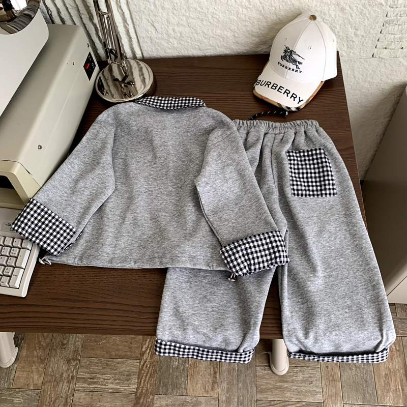 Two piece set of children's spring and autumn hoodies and pants