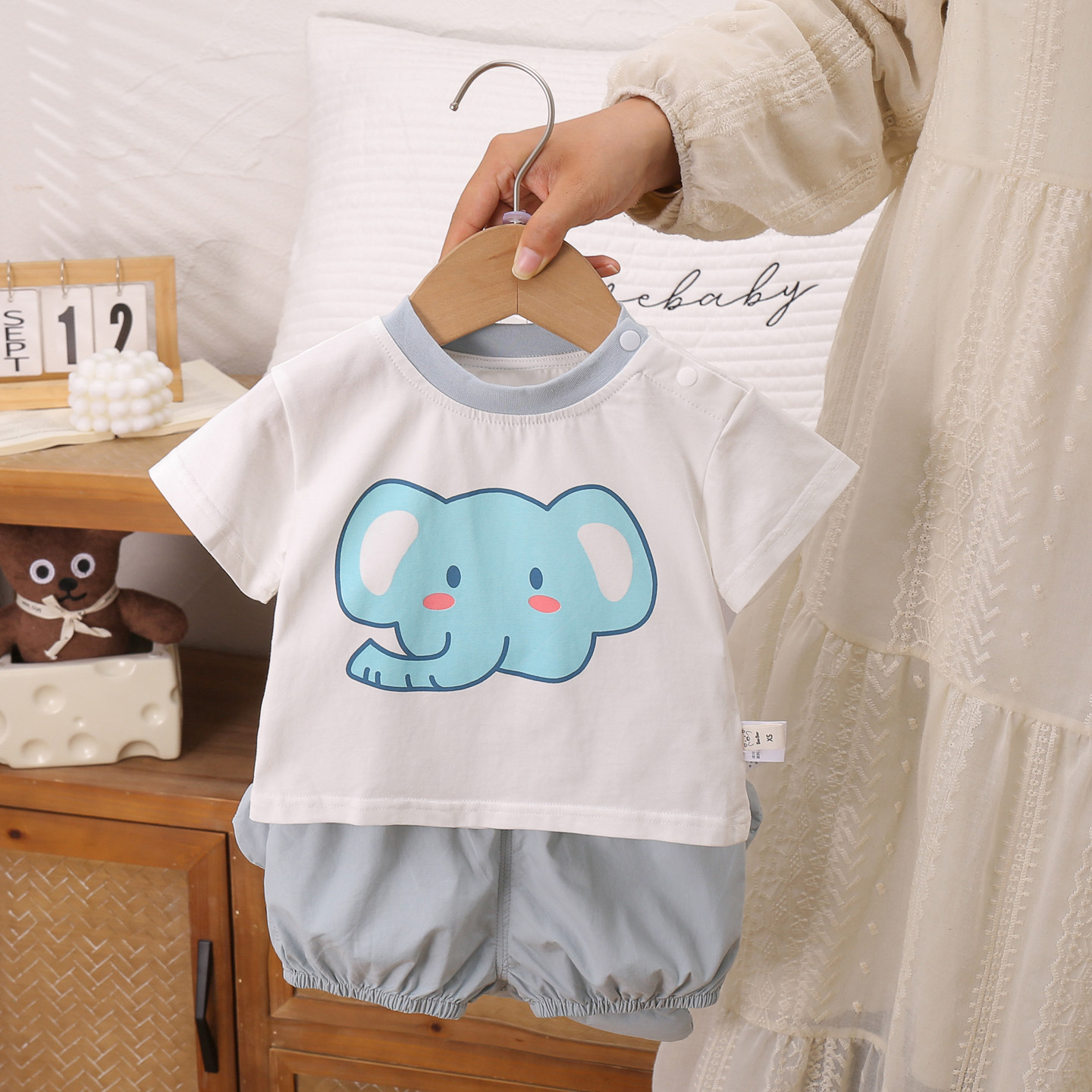 Cartoon Outfit Newborn Short Sleeve2-Piece Set for Babies Boys and Girls - Image 3