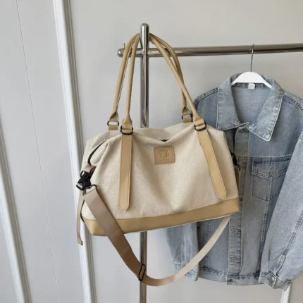 Contrast Travel Bag - Image 8