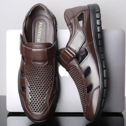 Men's leather sandals summer breathable leather shoes middle-aged and elderly soft soled dad's perforated shoes - Image 4