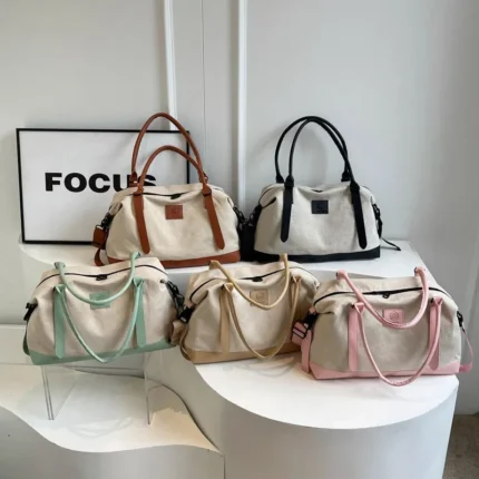 Contrast Travel Bag - Image 10