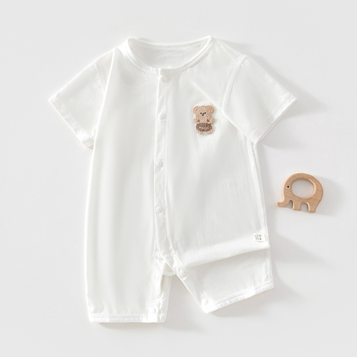 Lightweight Short Sleeve Romper for Boys and Girls - Image 4