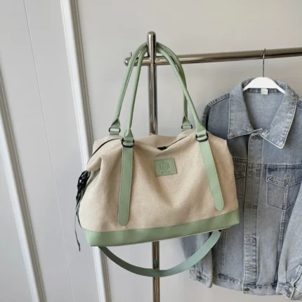 Contrast Travel Bag - Image 9