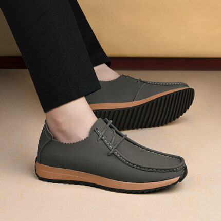 Casual breathable lace up lazy shoes retro leather shoes for men - Image 4