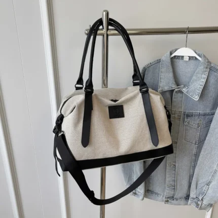 Contrast Travel Bag - Image 6
