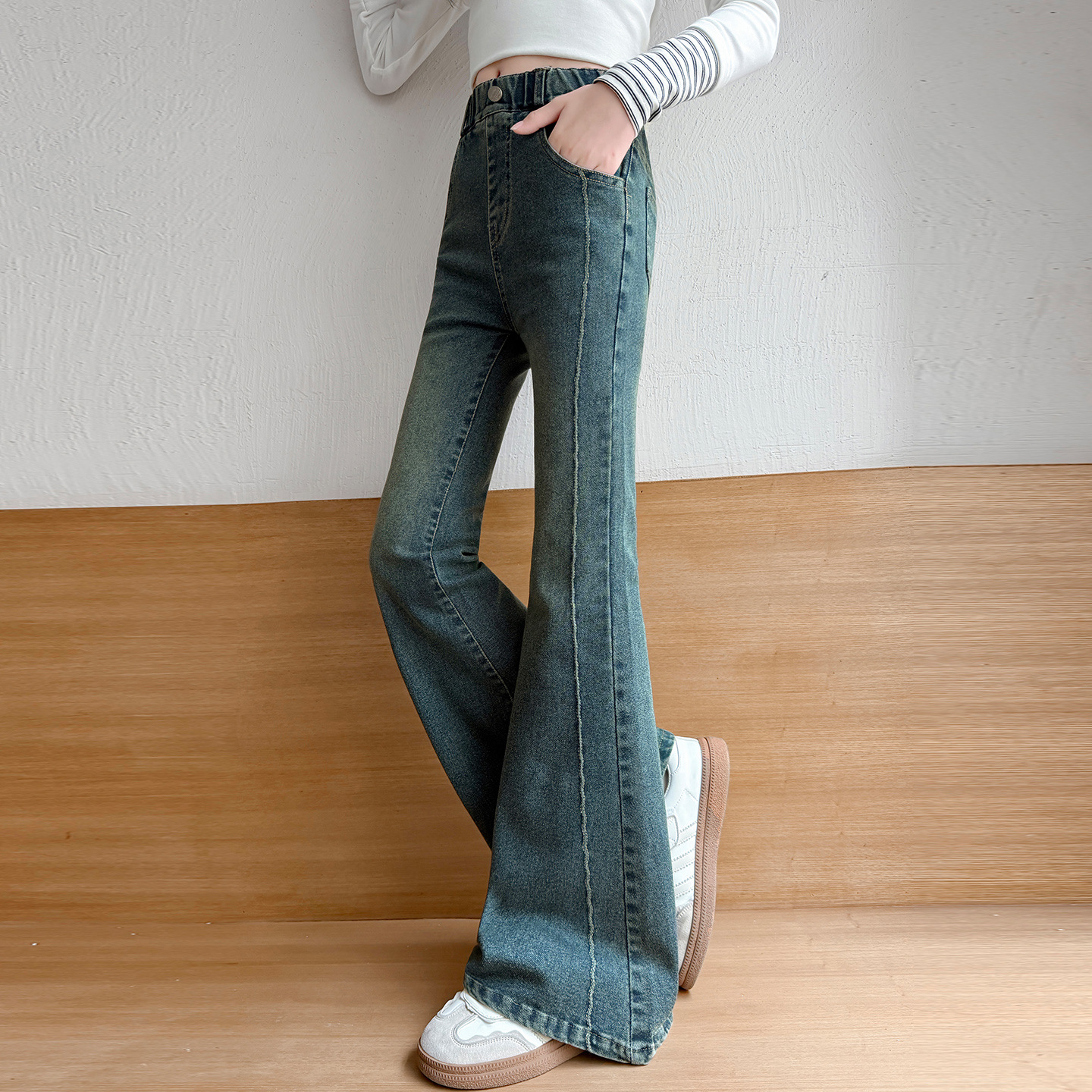 Charming Girls' Flared Jeans Pants - Image 6